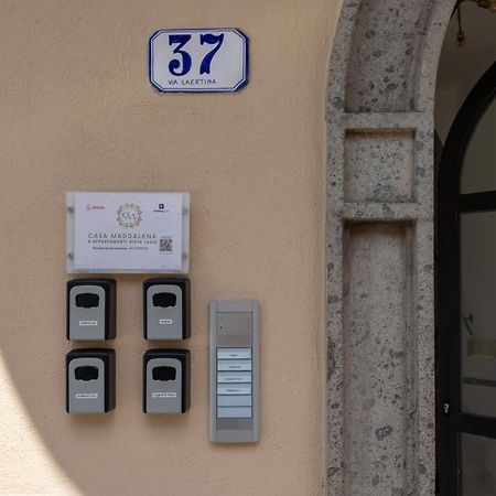 Casa Vacanze Maddalena - Palazzetto Sul Lago - Diamante Rosa Marta Luaran gambar