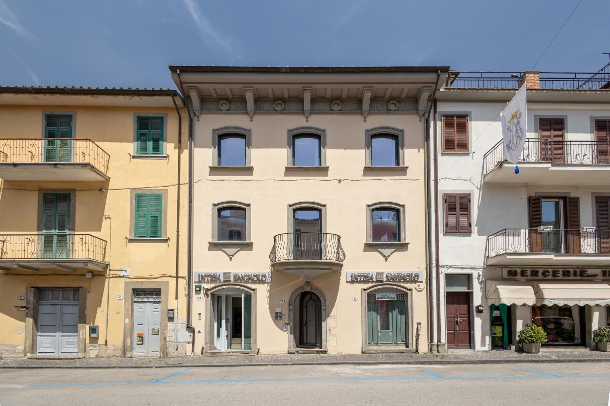 Casa Vacanze Maddalena - Palazzetto Sul Lago - Diamante Rosa Marta Luaran gambar