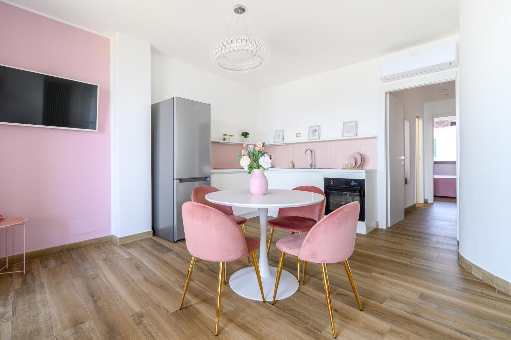 Casa Vacanze Maddalena - Palazzetto Sul Lago - Diamante Rosa Marta Luaran gambar