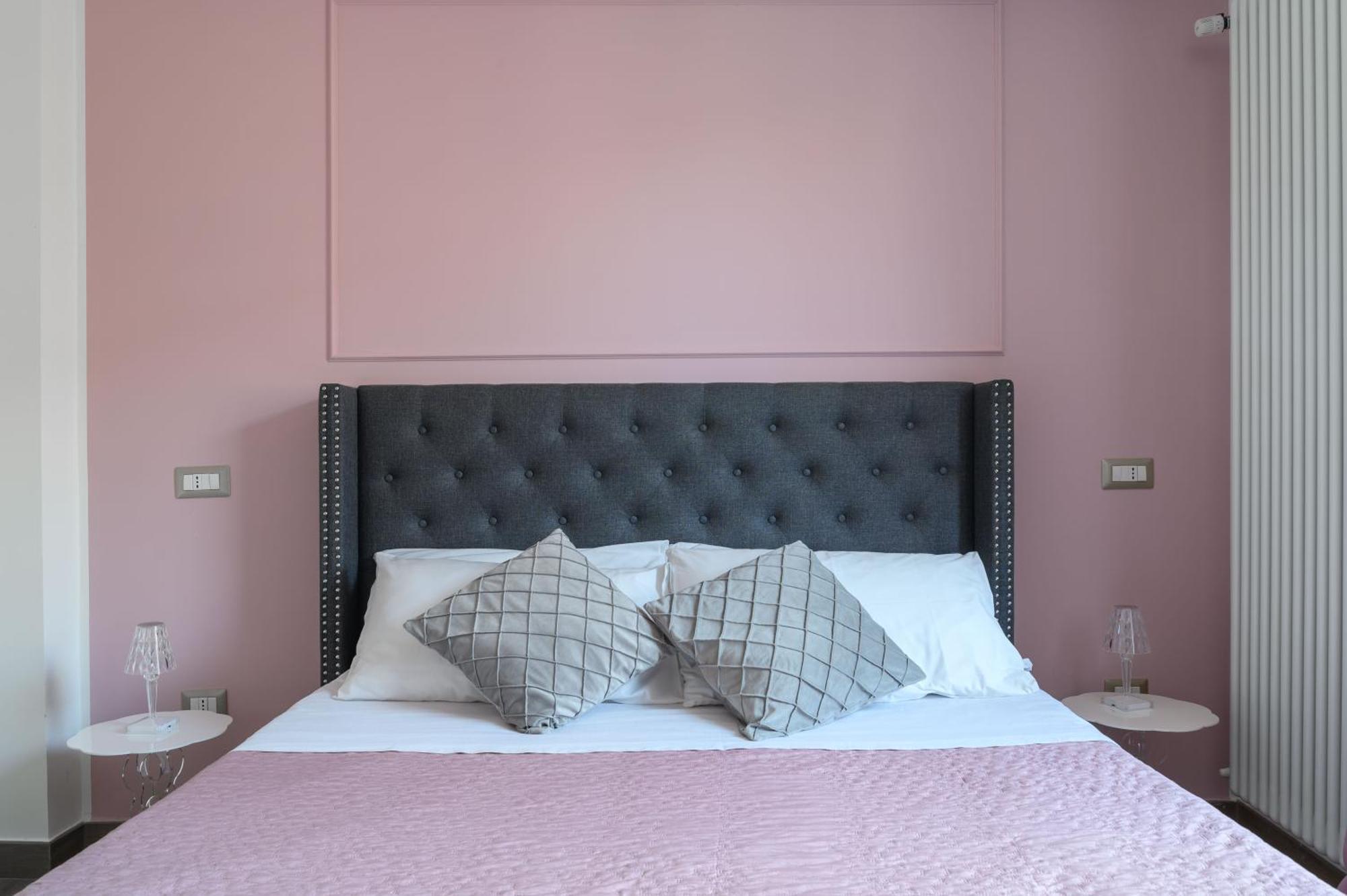 Casa Vacanze Maddalena - Palazzetto Sul Lago - Diamante Rosa Marta Luaran gambar